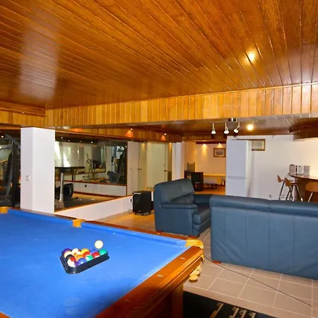 Willa Corvo 123- Clever Details