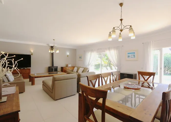 Corvo 123- Clever Details וילה