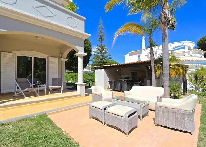 Corvo 123- Clever Details *