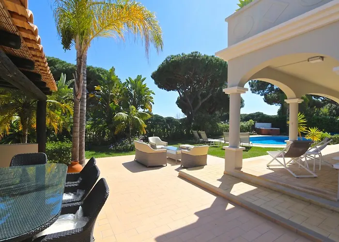 Corvo 123- Clever Details *