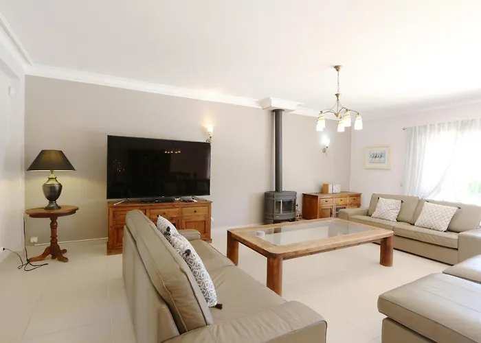 Corvo 123- Clever Details * 维拉摩拉