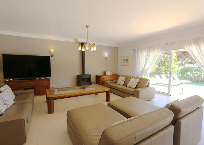 Corvo 123- Clever Details 维拉摩拉